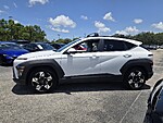 Used 2025 HYUNDAI KONA SEL CONVENIENCE in PLANTATION, FLORIDA (Photo 3)