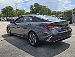 Used 2025 HYUNDAI ELANTRA SEL SPORT in PLANTATION, FLORIDA (Photo 7)