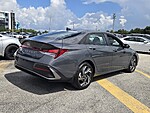 Used 2025 HYUNDAI ELANTRA SEL SPORT in PLANTATION, FLORIDA (Photo 8)