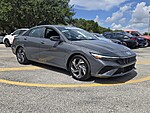 Used 2025 HYUNDAI ELANTRA SEL SPORT in PLANTATION, FLORIDA (Photo 9)