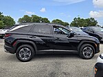 Used 2025 HYUNDAI TUCSON HYBRID BLUE in PLANTATION, FLORIDA (Photo 4)