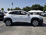 Used 2023 HYUNDAI KONA SEL in PLANTATION, FLORIDA (Photo 4)