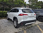 Used 2025 TOYOTA COROLLA CROSS L in PLANTATION, FLORIDA (Photo 6)