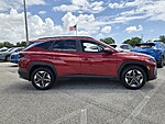 Used 2025 HYUNDAI TUCSON SEL in PLANTATION, FLORIDA (Photo 4)