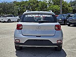 Used 2023 HYUNDAI VENUE SEL in PLANTATION, FLORIDA (Photo 6)