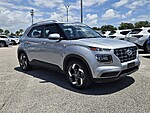 Used 2023 HYUNDAI VENUE SEL in PLANTATION, FLORIDA (Photo 9)