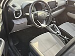 Used 2024 HYUNDAI VENUE SEL in PLANTATION, FLORIDA (Photo 11)