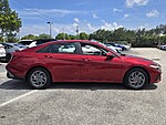 Used 2024 HYUNDAI ELANTRA SEL in PLANTATION, FLORIDA (Photo 4)