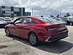Used 2024 HYUNDAI ELANTRA SEL in PLANTATION, FLORIDA (Photo 7)