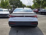 Used 2025 HYUNDAI ELANTRA SEL SPORT in PLANTATION, FLORIDA (Photo 6)