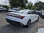 Used 2025 HYUNDAI ELANTRA SEL SPORT in PLANTATION, FLORIDA (Photo 8)