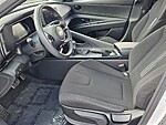 Used 2025 HYUNDAI ELANTRA SEL SPORT in PLANTATION, FLORIDA (Photo 10)
