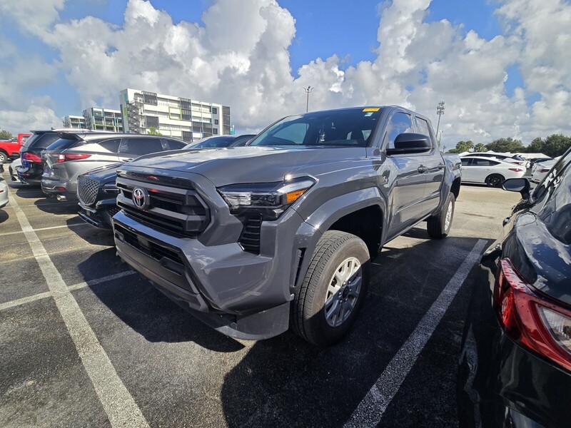 Used 2025 TOYOTA TACOMA SR in PLANTATION, FLORIDA