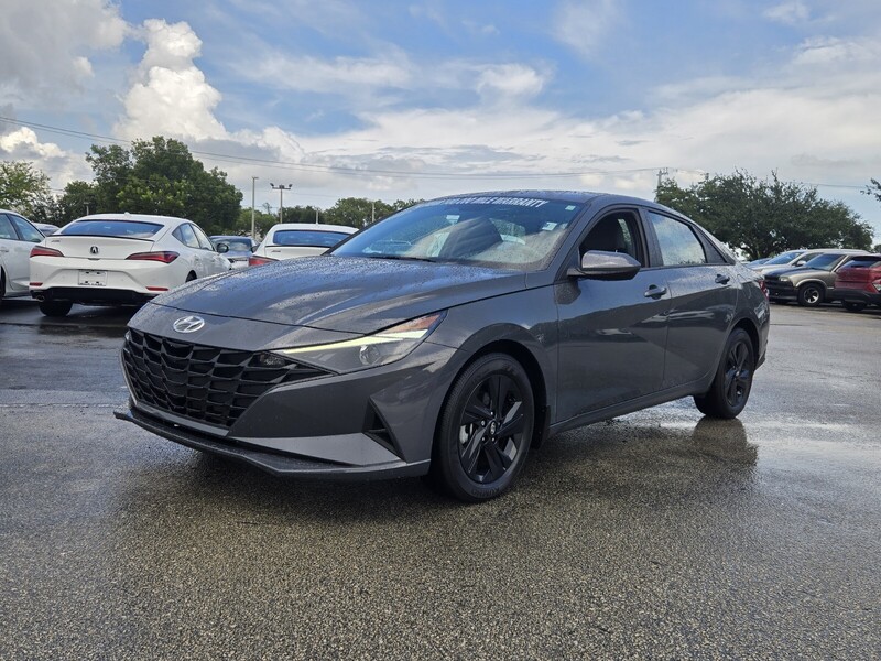 Used 2023 HYUNDAI ELANTRA SEL in PLANTATION, FLORIDA