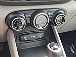 Used 2024 HYUNDAI VENUE SEL in PLANTATION, FLORIDA (Photo 21)
