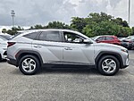 Used 2024 HYUNDAI TUCSON SEL in PLANTATION, FLORIDA (Photo 4)