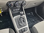 Used 2023 HYUNDAI VENUE SEL in PLANTATION, FLORIDA (Photo 18)