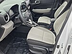 Used 2023 HYUNDAI VENUE SEL in PLANTATION, FLORIDA (Photo 10)