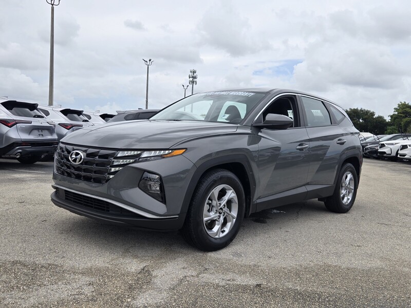 Used 2024 HYUNDAI TUCSON SE in PLANTATION, FLORIDA