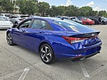 Used 2023 HYUNDAI ELANTRA SEL in PLANTATION, FLORIDA (Photo 8)