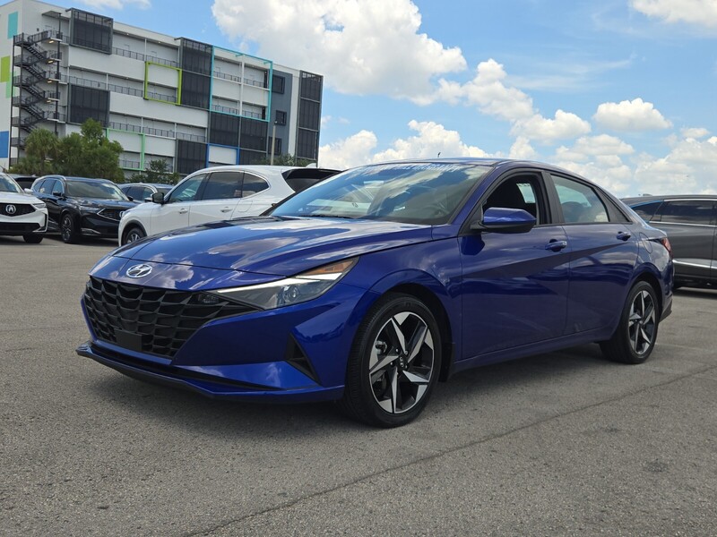 Used 2023 HYUNDAI ELANTRA SEL in PLANTATION, FLORIDA