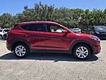 Used 2021 HYUNDAI TUCSON VALUE in PLANTATION, FLORIDA (Photo 4)