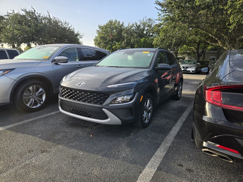 Used 2023 HYUNDAI KONA SEL in PLANTATION, FLORIDA