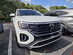 Used 2024 Volkswagen Atlas Cross Sport 2.0T SE W/TECHNOLOGY in PLANTATION, FLORIDA (Photo 3)