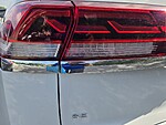 Used 2024 Volkswagen Atlas Cross Sport 2.0T SE W/TECHNOLOGY in PLANTATION, FLORIDA (Photo 8)