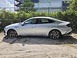 Used 2024 HYUNDAI SONATA SEL in PLANTATION, FLORIDA (Photo 4)