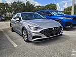 Used 2023 HYUNDAI SONATA SEL in PLANTATION, FLORIDA (Photo 4)