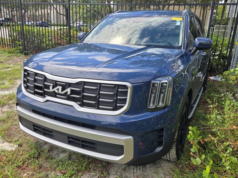 Used 2024 KIA TELLURIDE S in PLANTATION, FLORIDA