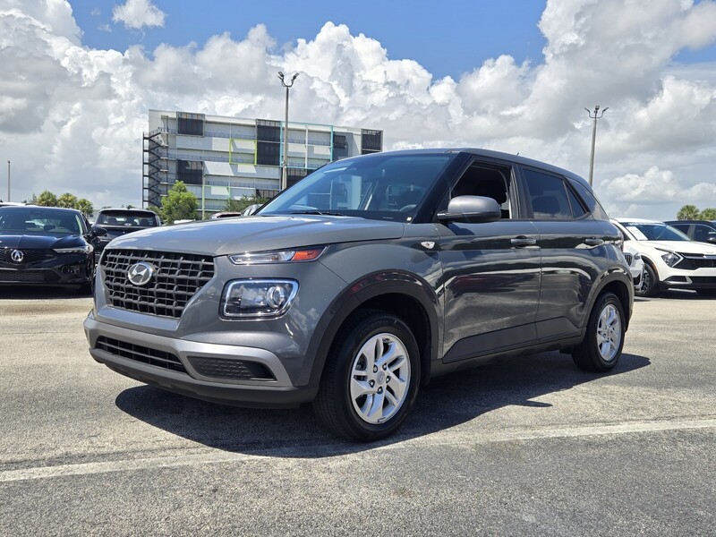 Used 2024 HYUNDAI VENUE SE in PLANTATION, FLORIDA