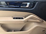 Used 2022 PORSCHE CAYENNE  in PLANTATION, FLORIDA (Photo 31)