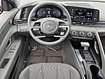 Used 2026 HYUNDAI ELANTRA SE in PLANTATION, FLORIDA (Photo 13)