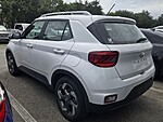 Used 2024 HYUNDAI VENUE SEL in PLANTATION, FLORIDA (Photo 5)