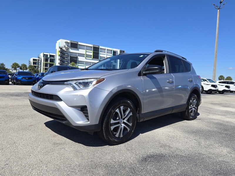 Used 2017 TOYOTA RAV4 LE in PLANTATION, FLORIDA