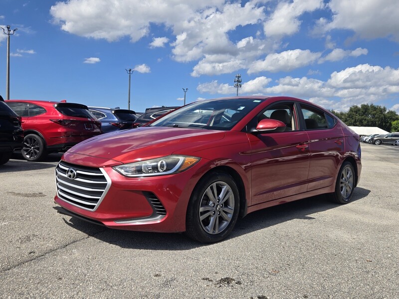 Used 2017 HYUNDAI ELANTRA SE in PLANTATION, FLORIDA