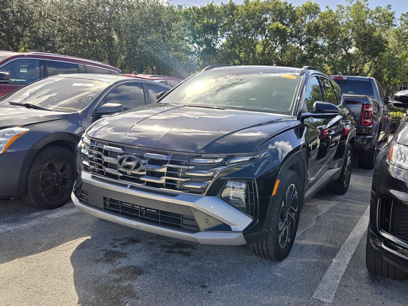 Used 2026 HYUNDAI TUCSON HYBRID LIMITED in PLANTATION, FLORIDA