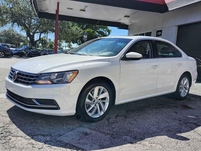 Used 2018 Volkswagen Passat 2.0T SE in MARGATE, FLORIDA