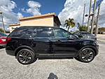 Used 2017 FORD EXPLORER XLT in MARGATE, FLORIDA (Photo 6)