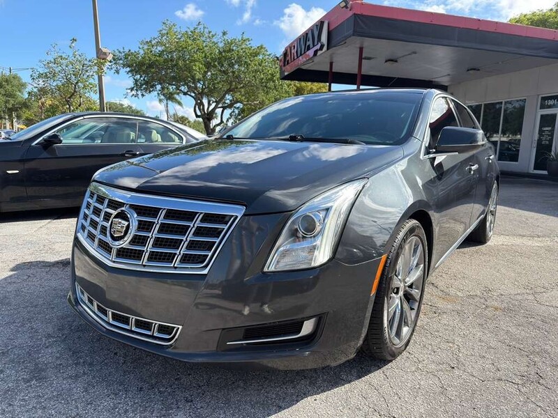 Used 2013 CADILLAC XTS  in MARGATE, FLORIDA