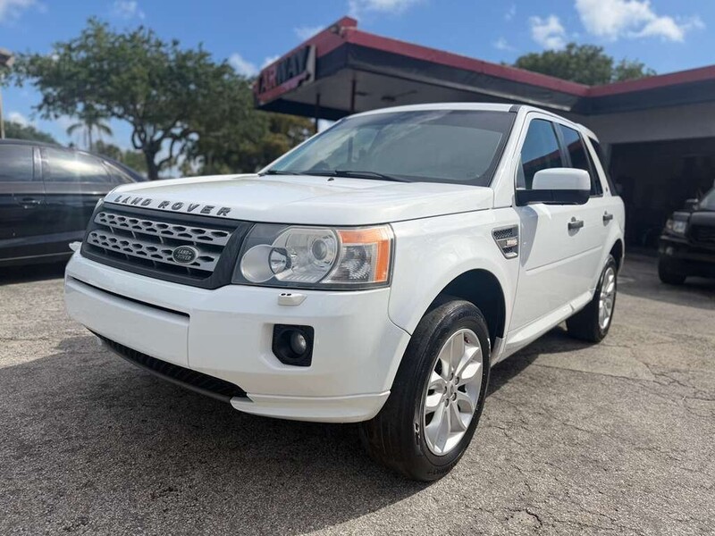 Used 2011 LAND ROVER LR2 HSE in MARGATE, FLORIDA