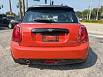 Used 2019 MINI HARDTOP 2 DOOR COOPER in MARGATE, FLORIDA (Photo 4)