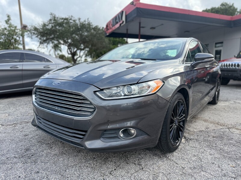 Used 2016 FORD FUSION SE in MARGATE, FLORIDA