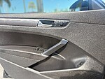 Used 2018 Volkswagen Passat R-LINE in MARGATE, FLORIDA (Photo 16)