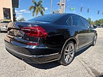 Used 2018 Volkswagen Passat R-LINE in MARGATE, FLORIDA (Photo 5)