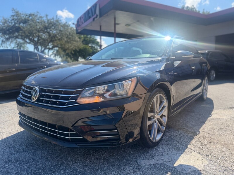 Used 2018 Volkswagen Passat R-LINE in MARGATE, FLORIDA