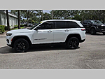 Used 2023 JEEP GRAND CHEROKEE ALTITUDE 4X2 in PEMBROKE PINES, FLORIDA (Photo 25)