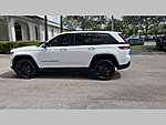 Used 2023 JEEP GRAND CHEROKEE ALTITUDE 4X2 in PEMBROKE PINES, FLORIDA (Photo 27)
